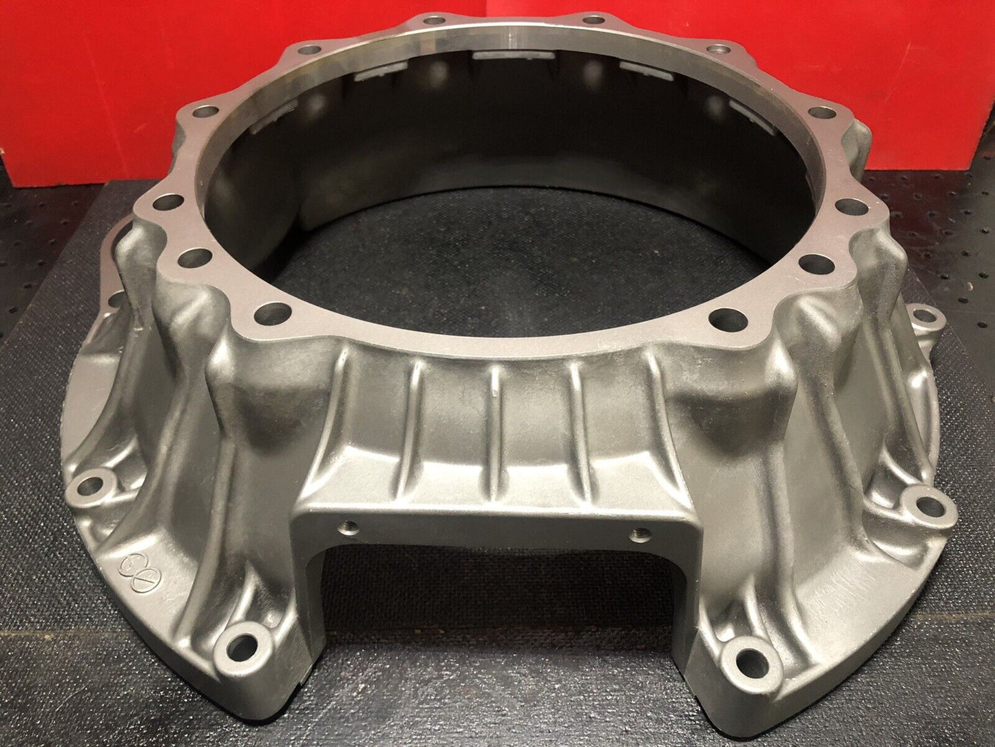 2008-2012 AISIN ISUZU NPR A465 AS68RC TRANSMISSION BELL HOUSING CASTING #: 345020-31130