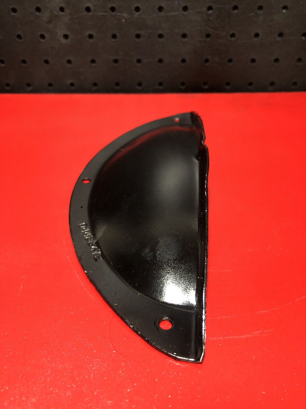 2007-UP DODGE 68RFE TRANSMISSION DUST COVER CASTING #: 04428472