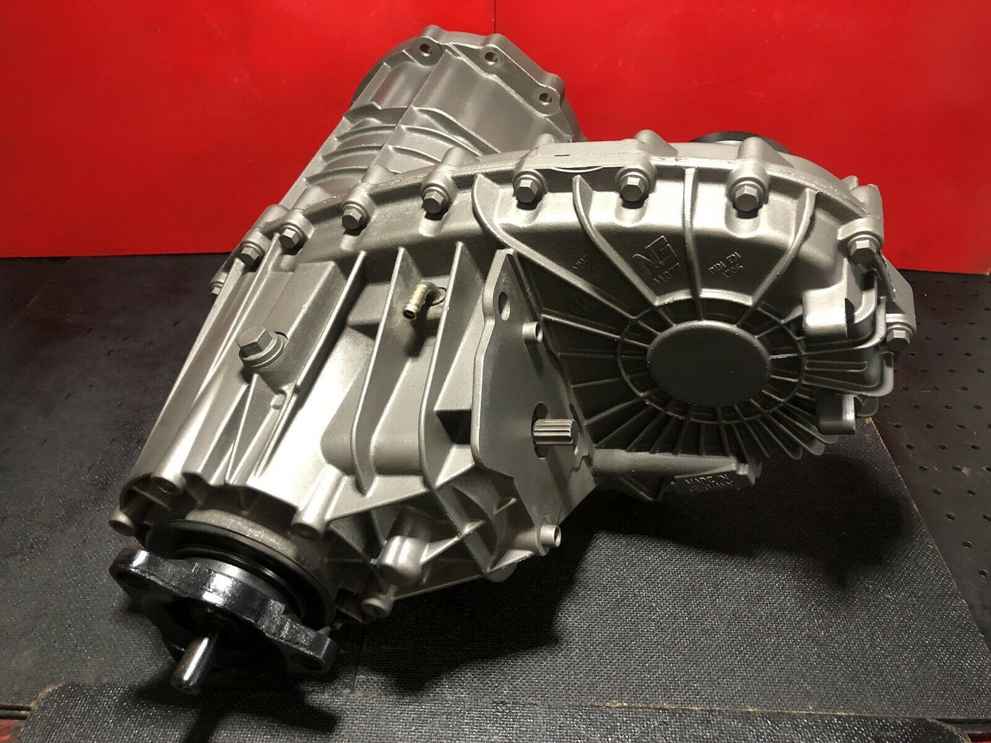 2003-2006 PORSCHE CAYENNE S 955 W/TURBO 9PA TRANSFER CASE ASSEMBLY #: 0AD341040R