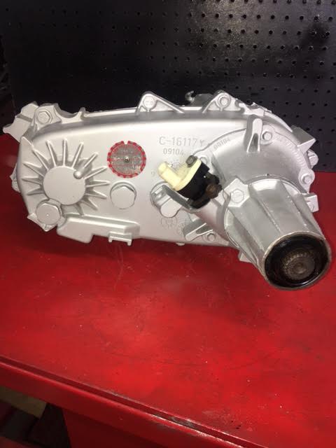1987-1995 231J TRANSFER CASE JEEP WRANGLER ASSEMBLY #: 52098361