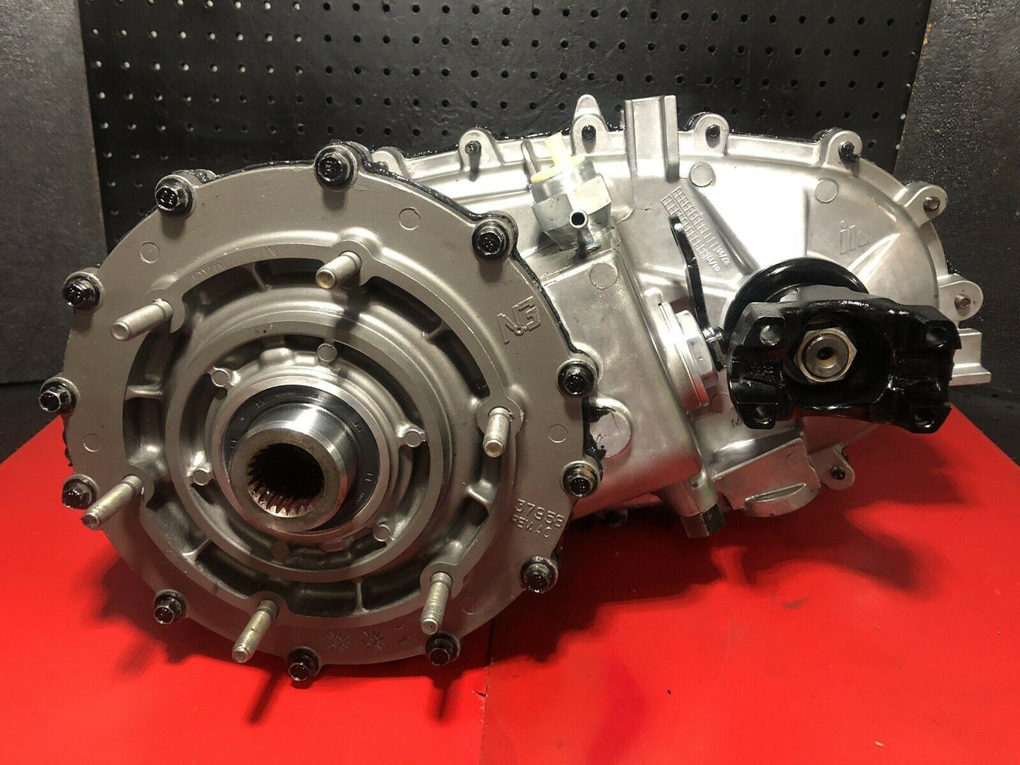 2003-2006 JEEP RUBICON 241 OR TRANSFER CASE ASSEMBLY #: 52111013AD