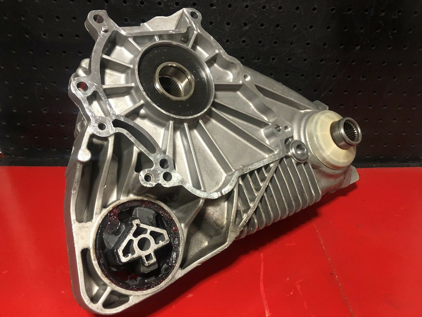 2007-2013 BMW X5 ATC 700 TRANSFER CASE 3.0L DIESEL PART# 27107574777 4.8L GAS