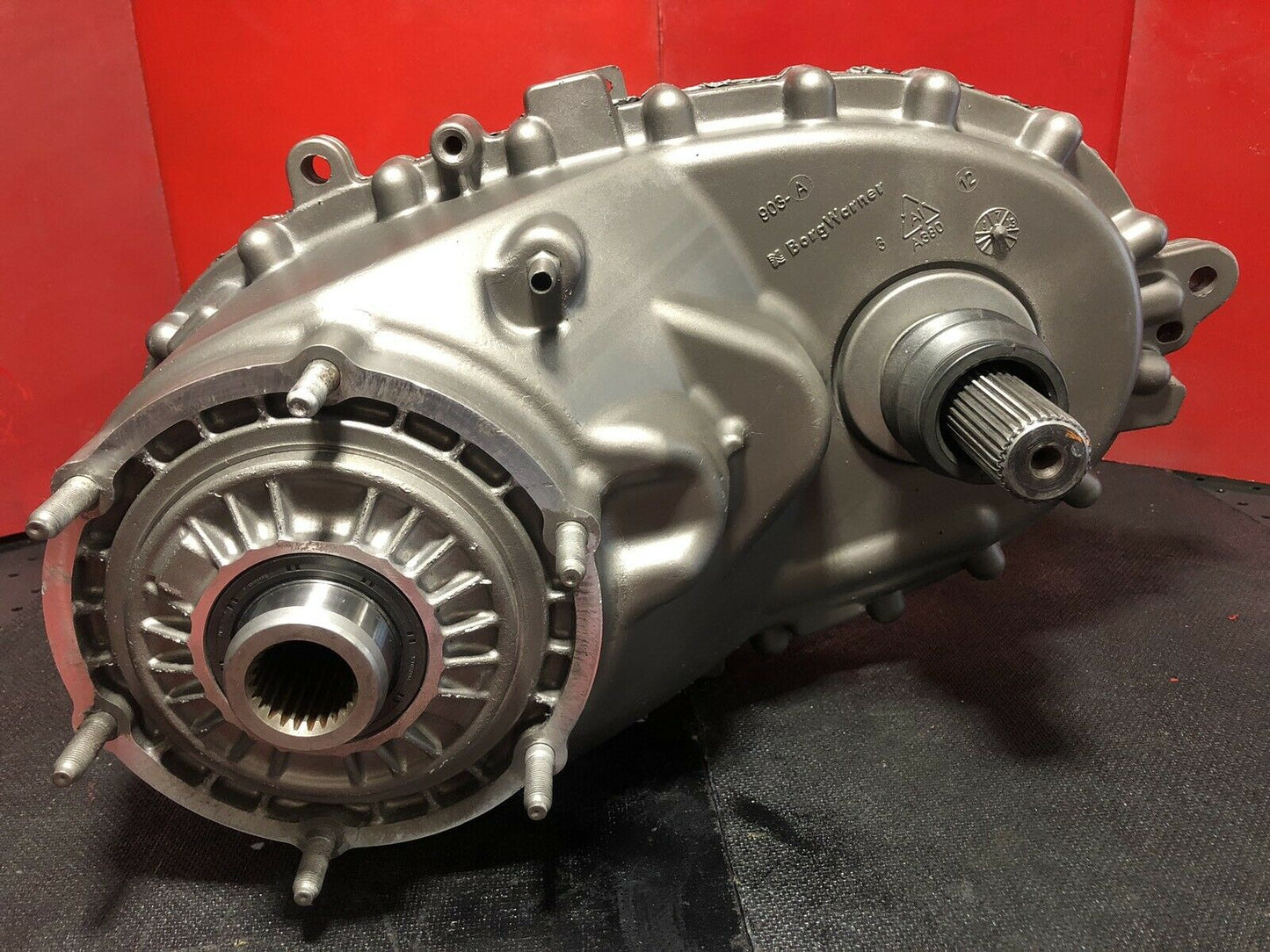 2012-UP DODGE BW 44-45 TRANSFER CASE ELECTRIC SHIFT 23 SPLINE ASSY #: 68068483AB