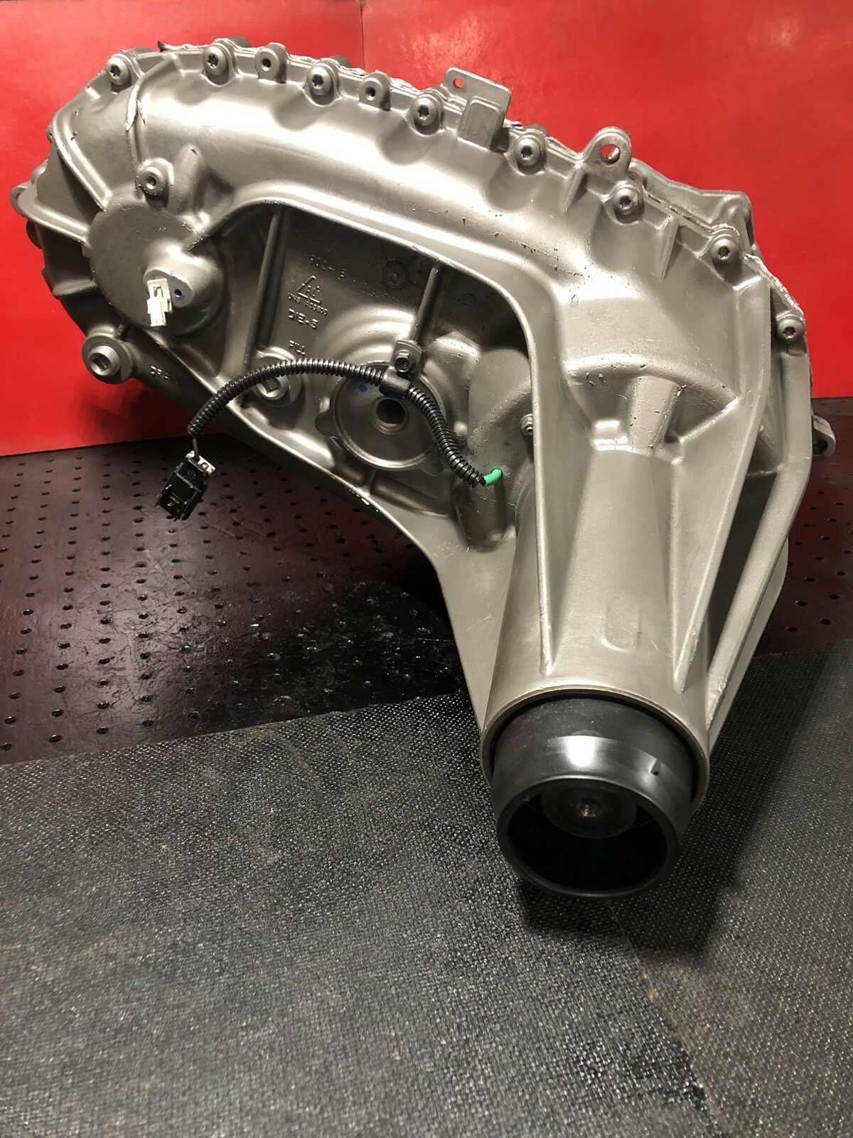 13-18 DODGE BW 44-47 / 4447 MANUAL 8 BOLT TRANSFER CASE, 28SP, AS69RC, ASSEMBLY #: 05146622AH