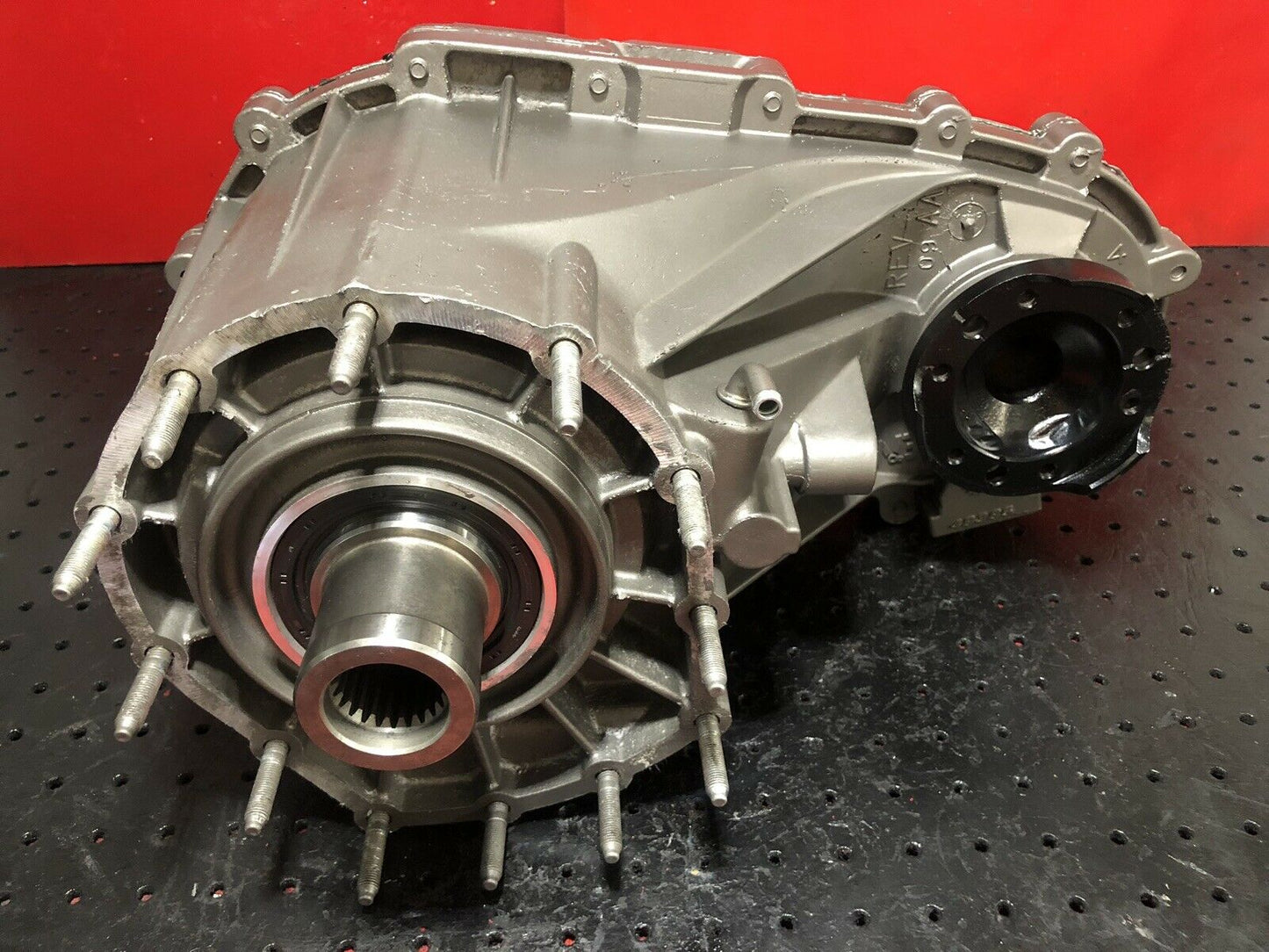2008-UP JEEP COMMANDER/GRAND CHEROKEE 245J TRANSFER CASE ASSEMBLY #: 52105703AB