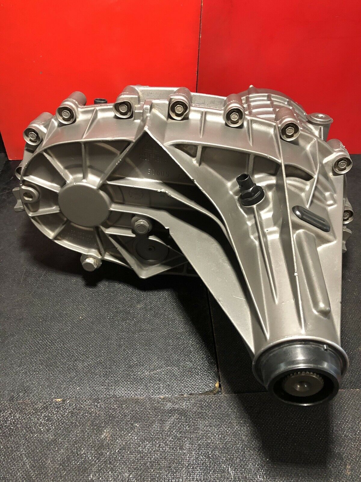 2006-UP DODGE 246D TRANSFER CASE W/SENSORS ASSEMBLY #: 52853301AA