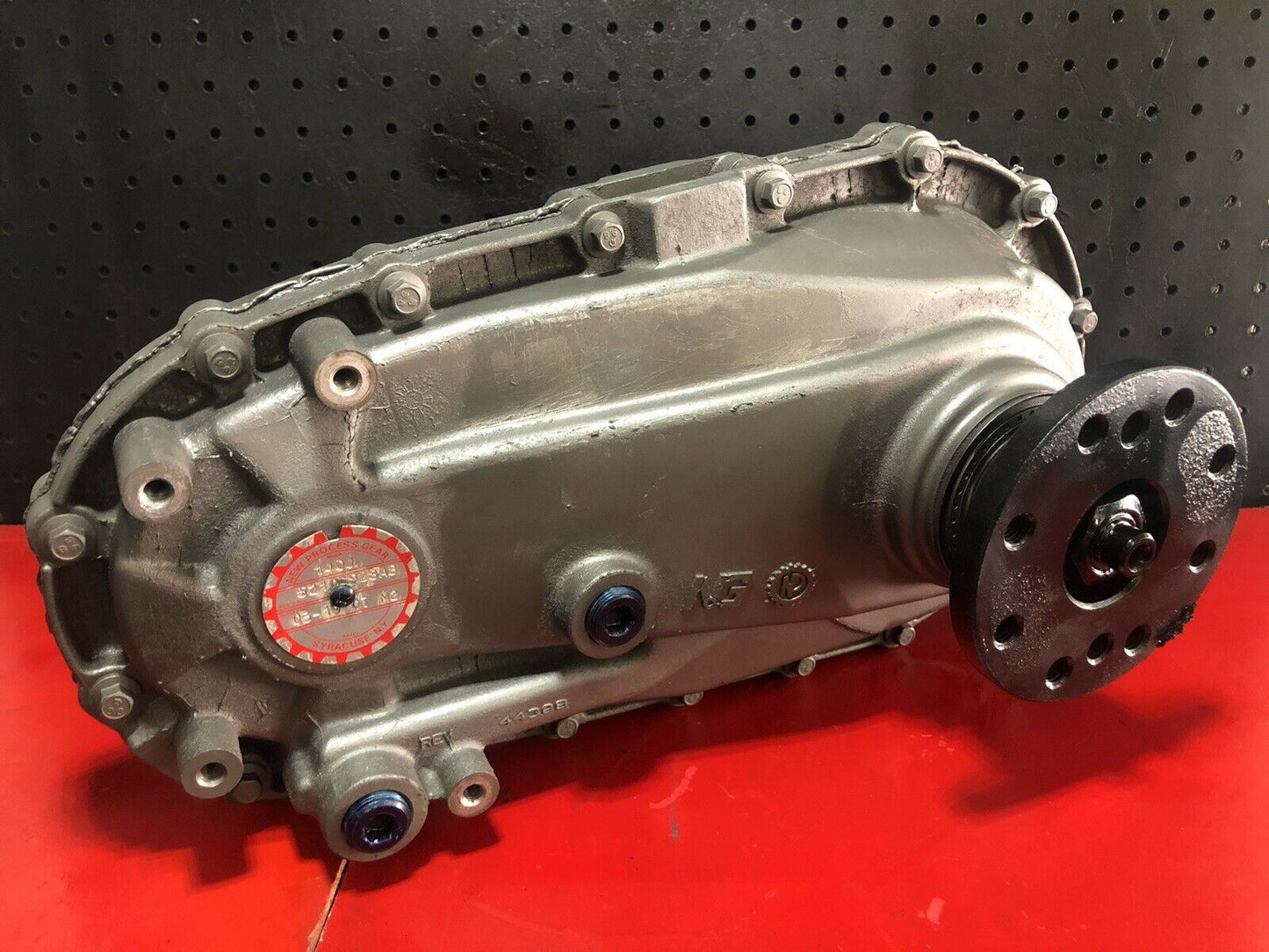 2005-UP JEEP 140J COMMANDER/GRAND CHEROKEE TRANSFER CASE #52105928AC