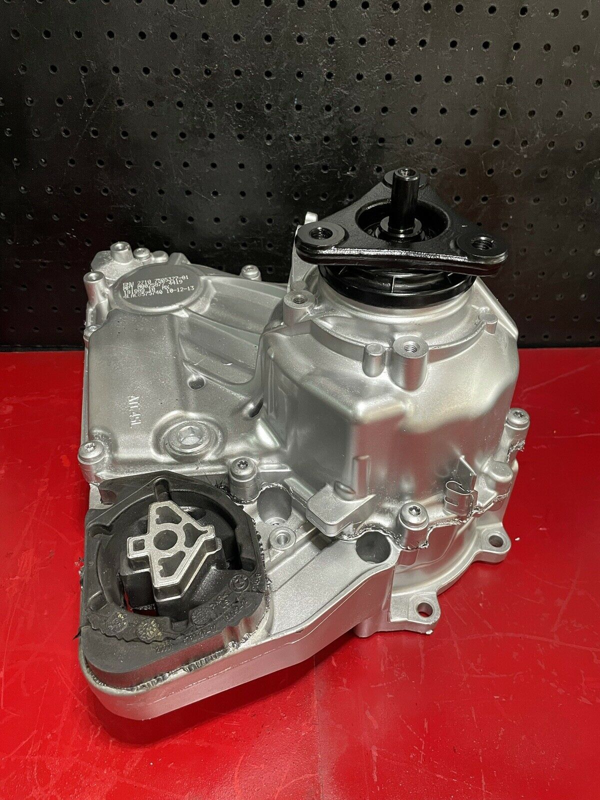 2014-2019 BMW X5 X6 ATC45L TRANSFER CASE 4.4L TWIN TURBO PART #27107505377