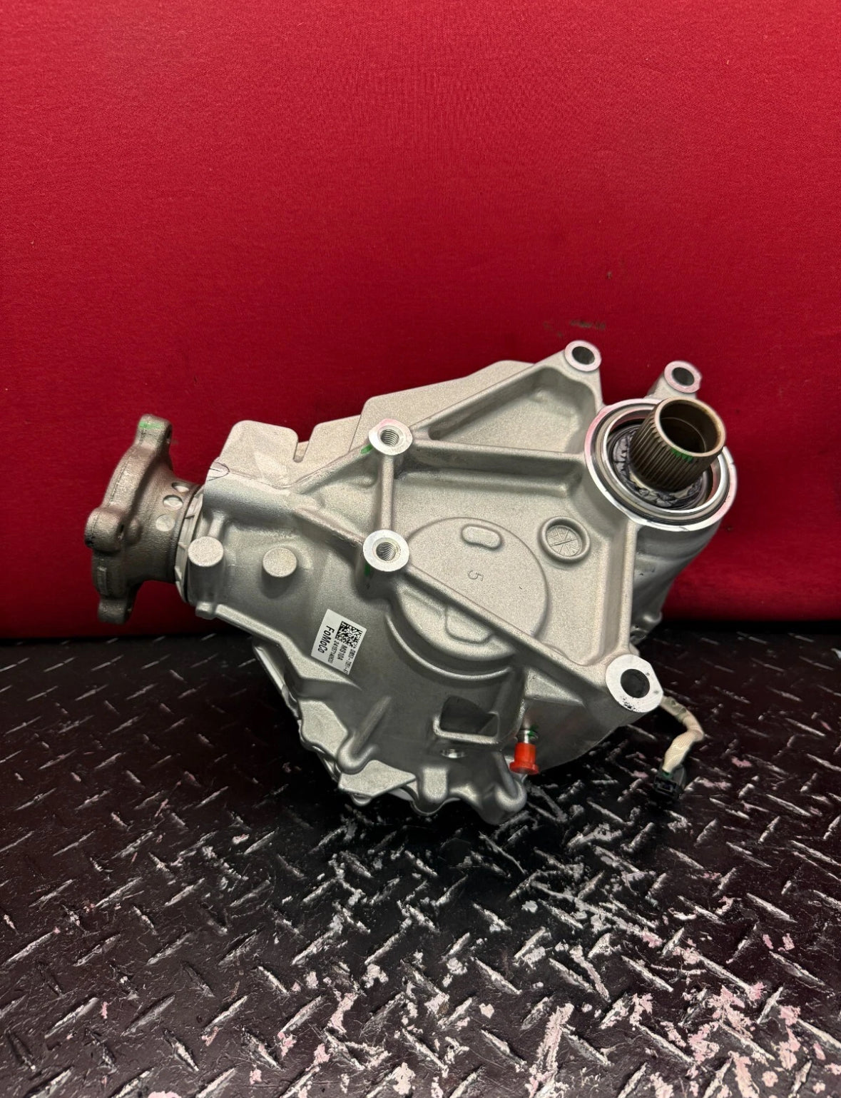 (BRAND NEW) 2013-2019 FORD TRANSFER CASE WITH OIL COOLER #DB53-7251-AT