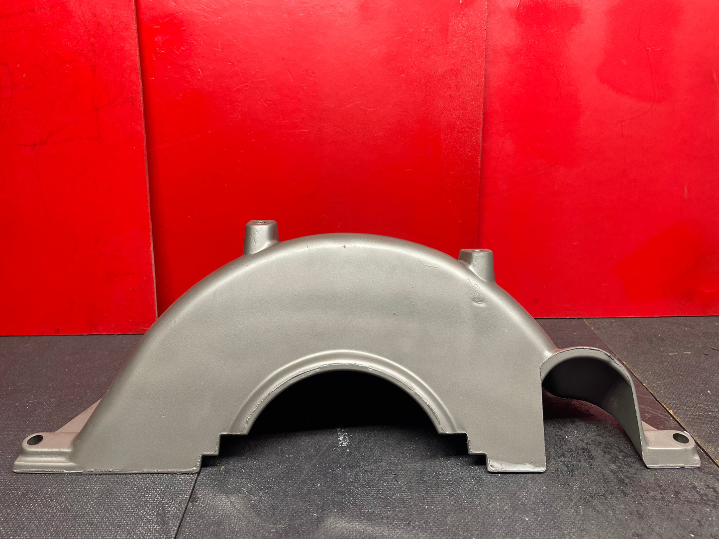 1992-99 GM 4L80 ALUMINUM DUST COVER CASTING #: 15671930