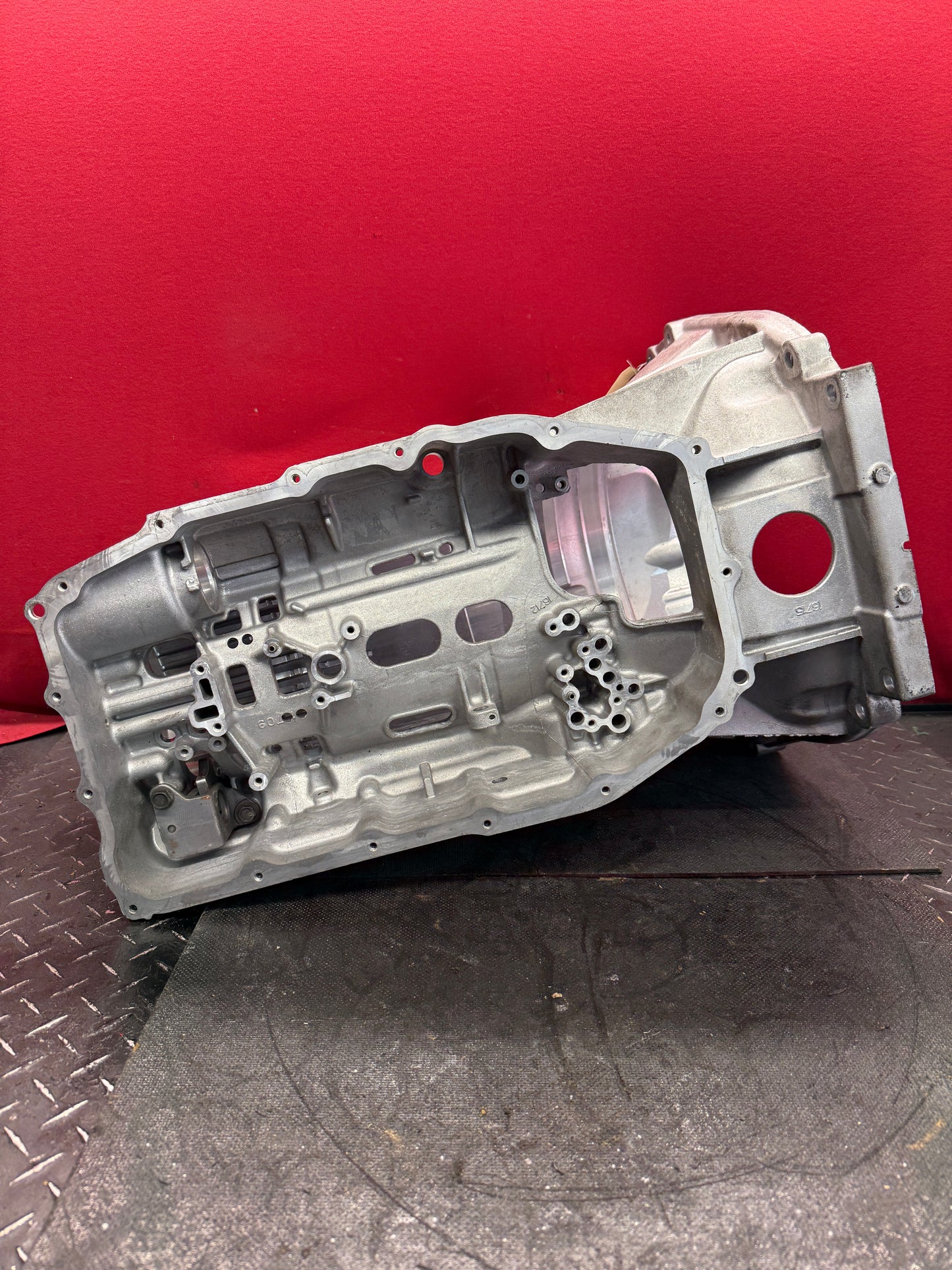 2016-UP CADILLAC/CHEVY/GMC 8L45 TRANSMISSION CASE #24289045