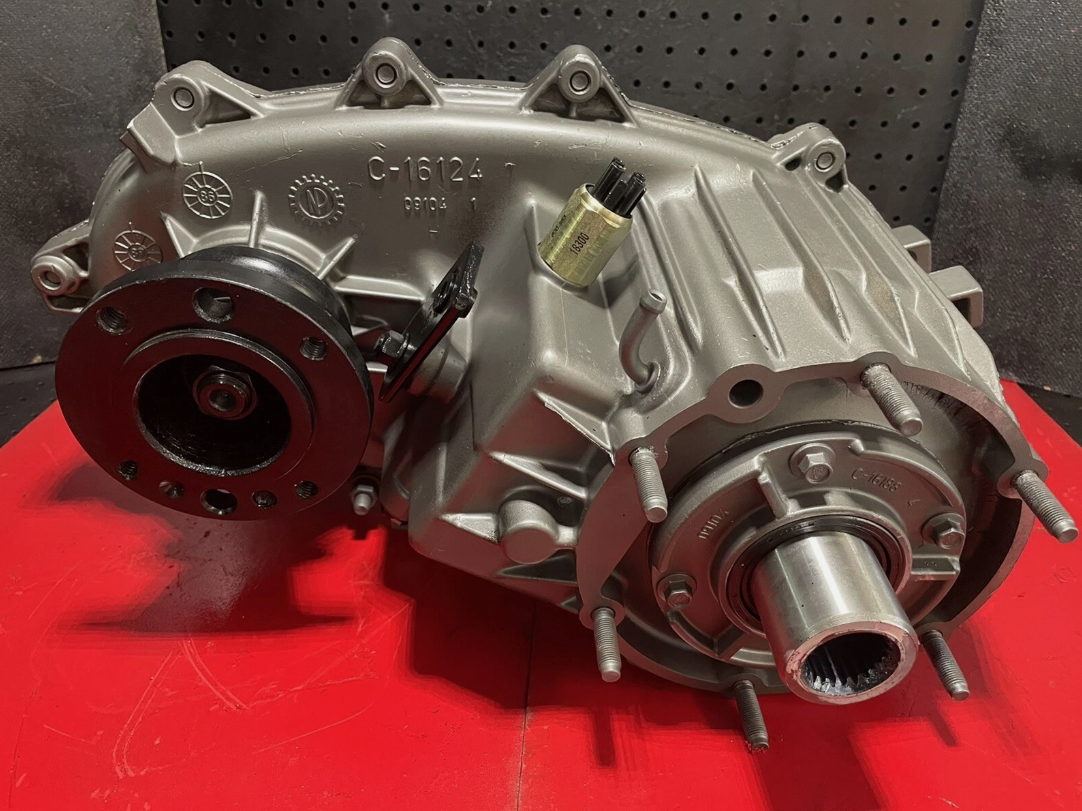 1988-UP DODGE 241D TRANSFER CASE D150 D250 PICKUP RAM CHARGER #53006140