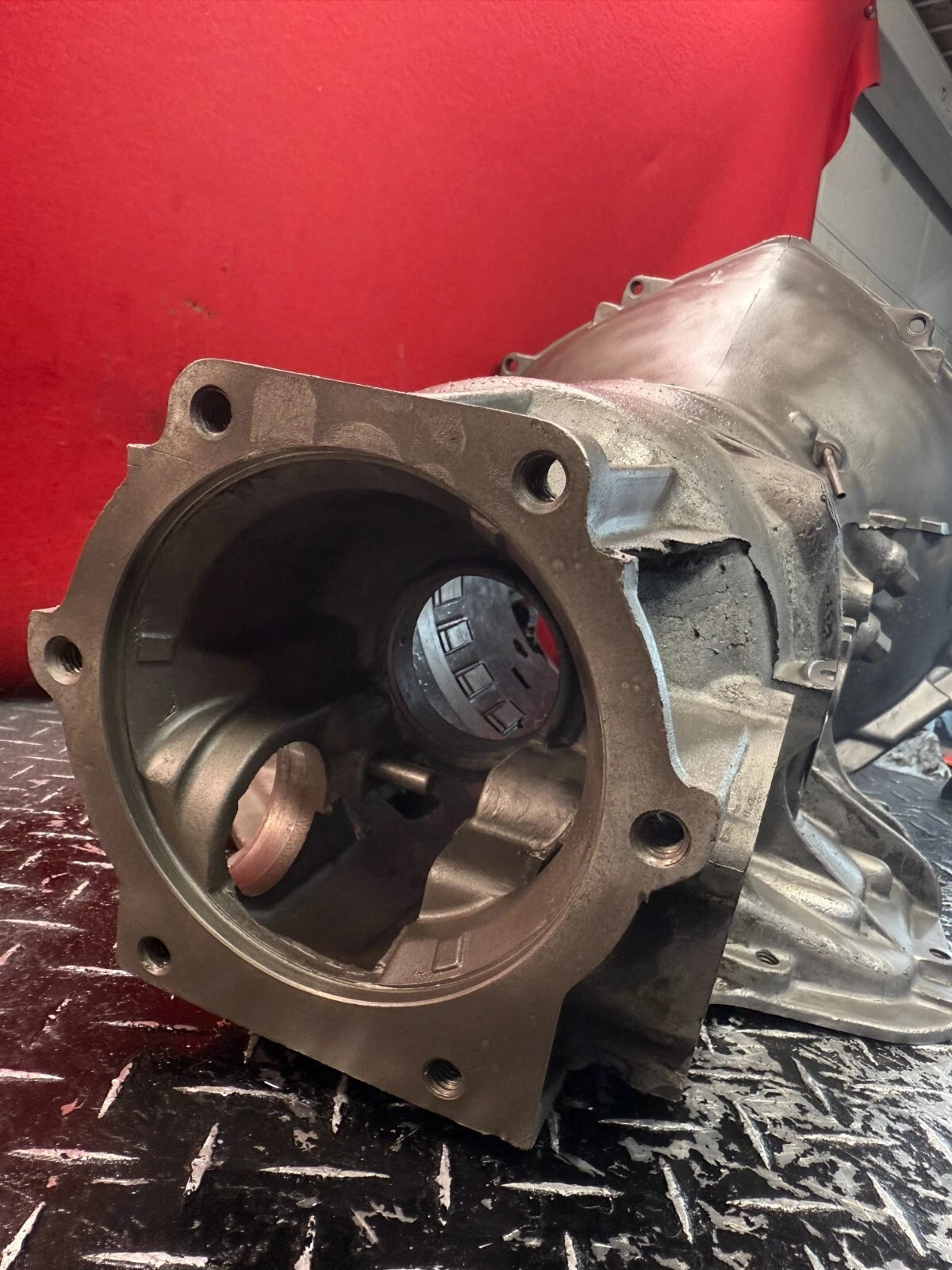 1964-UP GM CHEVY TH400 CASE * NO INTERNALS* NO HD (HEAVY DUTY) NO BOLTS DUST COVER