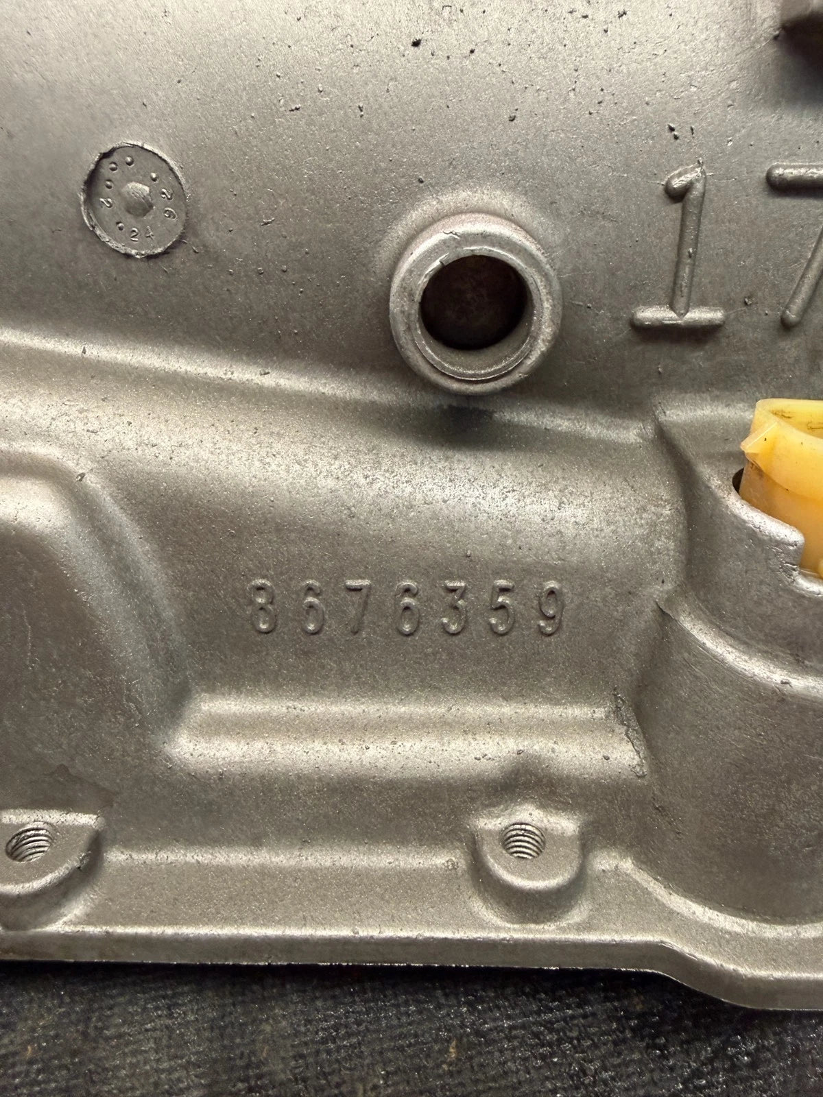 1986-1992 700R4 CASE 4X4 4WD 6 BOLT AUXILIARY #8676359