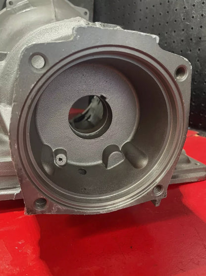 1996-1997 GM CHEVY 4L60E TRANSMISSION CASE 2WD CASTING #8685060 (NO INTERNALS)