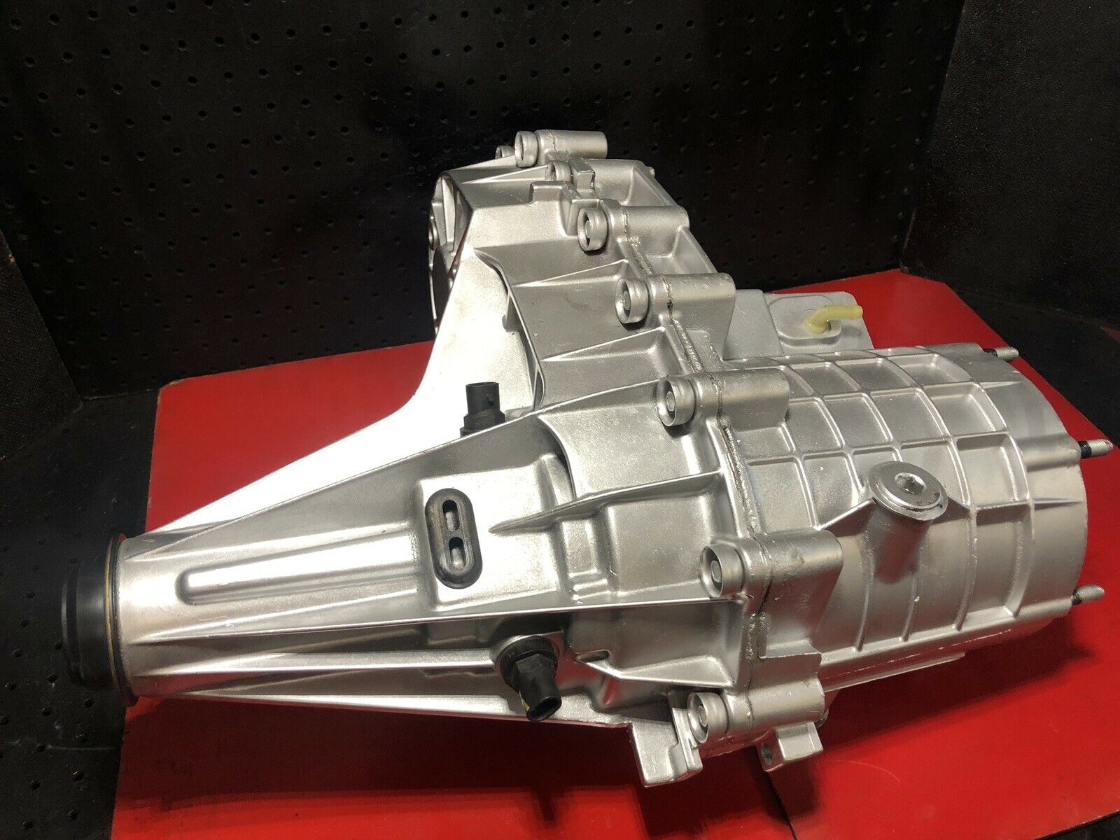 LATE 20032007 CHEVY NP246 GM TRANSFER CASE (4L80E) 32 SPLINE INPUT