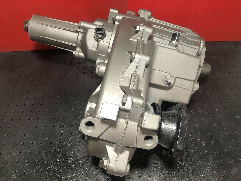 1985UP CHEVY NP241C TRANSFER CASE PASSENGER SIDE DROP (4L60E) ELECTRI