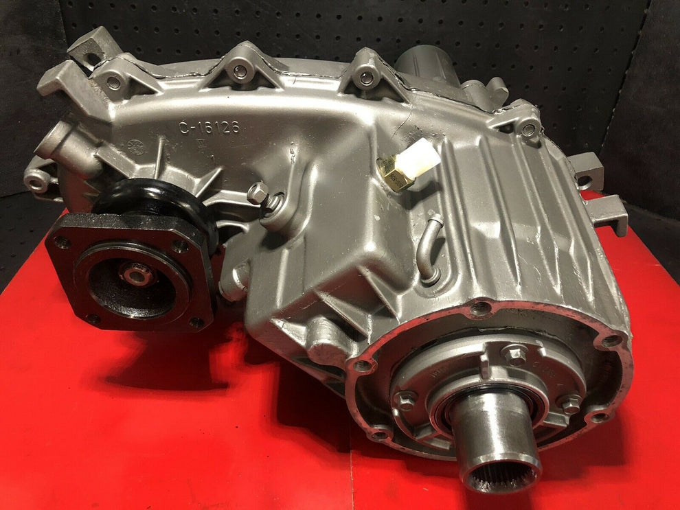1986UP CHEVY 241C TRANSFER CASE, 32SP, PASSENGER SIDE DROP, 4L80E, EL